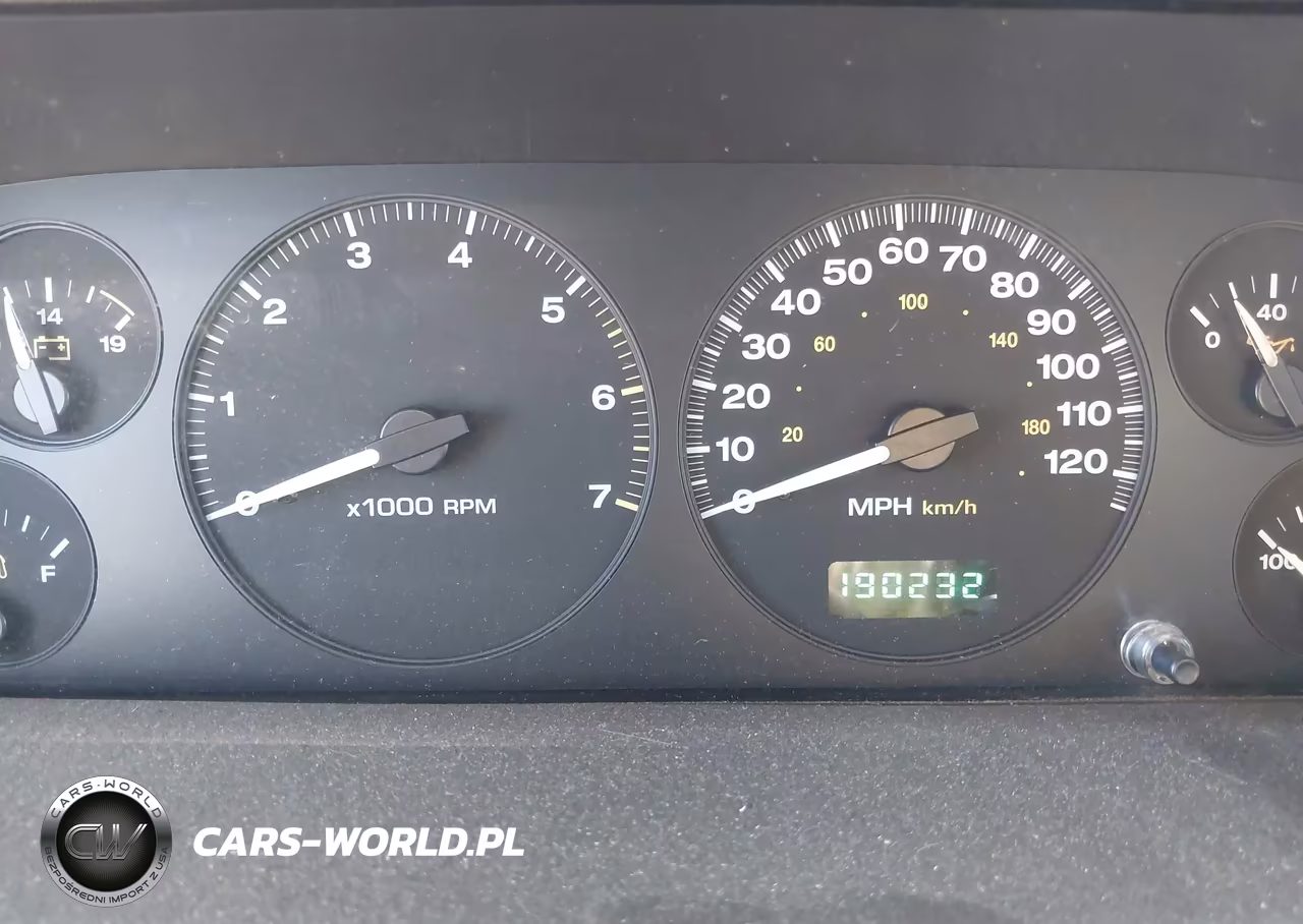 1999 Jeep Grand Cherokee Laredo VIN:1J4G258S3XC655512 - 7