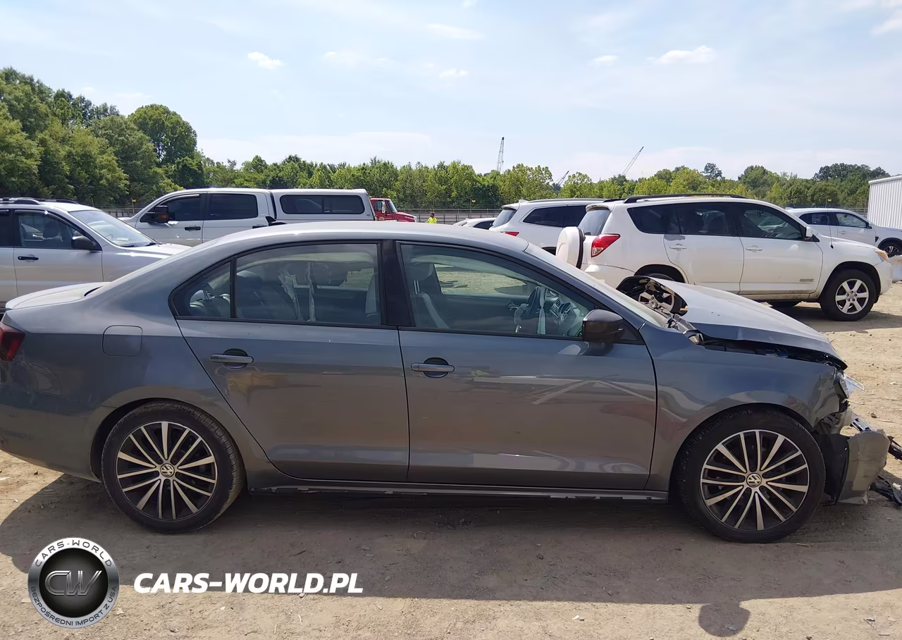 2016 Volkswagen Jetta 1.8T Sport VIN:3VWD17AJ6GM405623 - 14