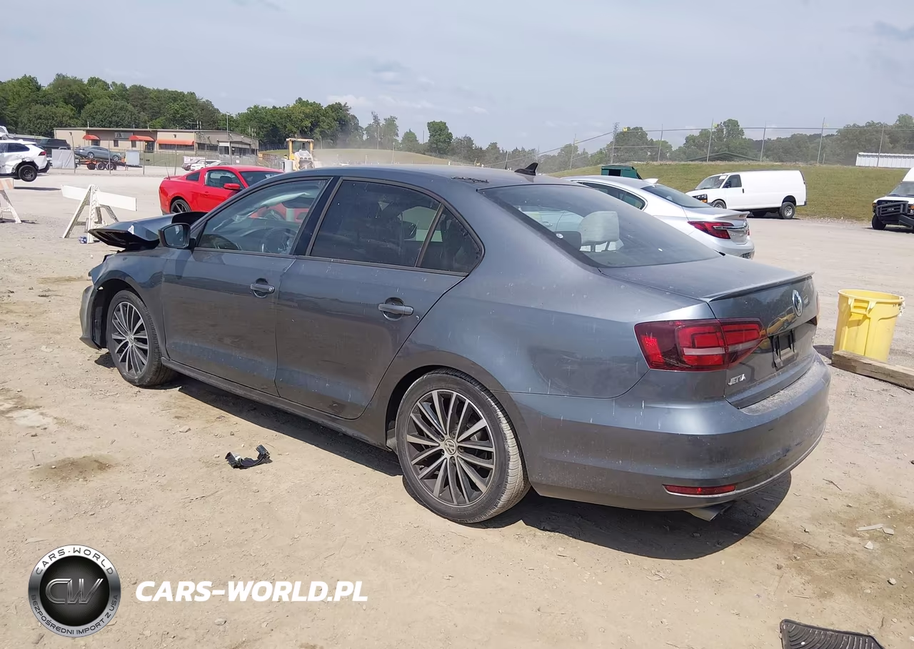 2016 Volkswagen Jetta 1.8T Sport VIN:3VWD17AJ6GM405623 - 3