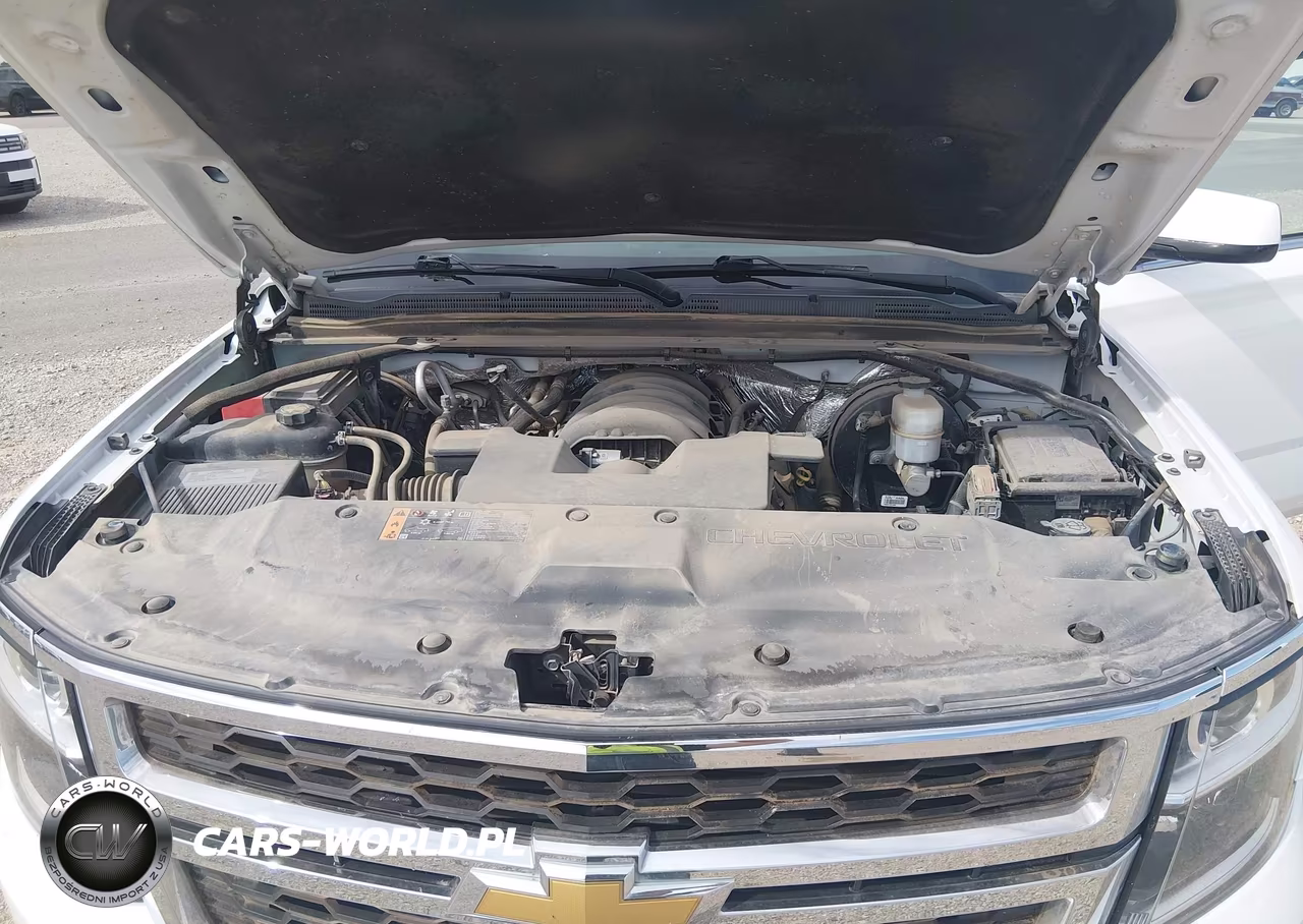 2017 Chevrolet Tahoe Ls VIN:1GNSKAKC3HR326244 - 10