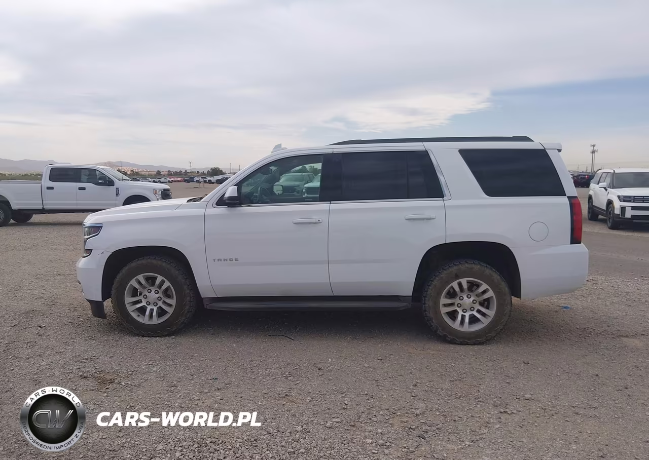 2017 Chevrolet Tahoe Ls VIN:1GNSKAKC3HR326244 - 14