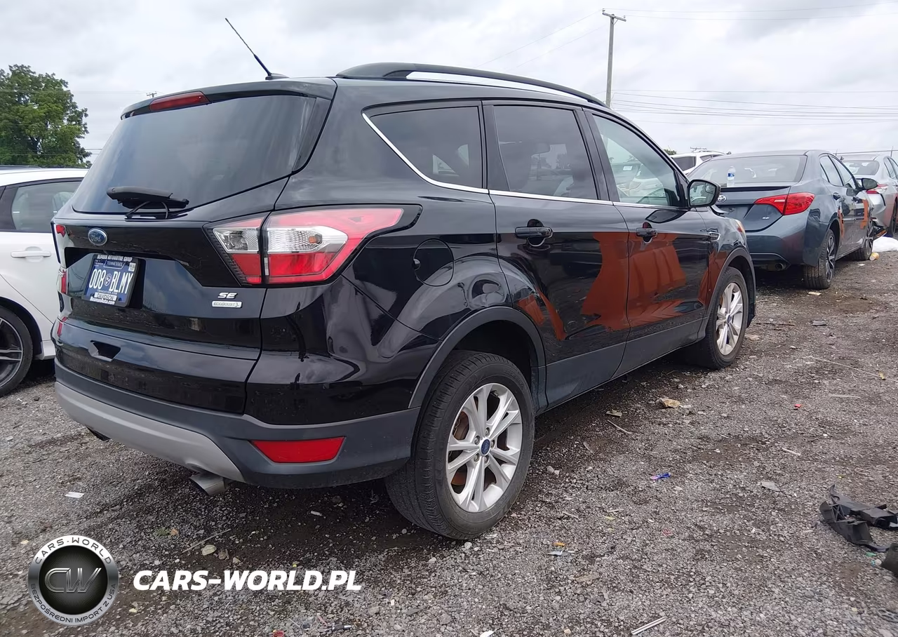 2018 Ford Escape Se VIN:1FMCU0G94JUB62760 - 4