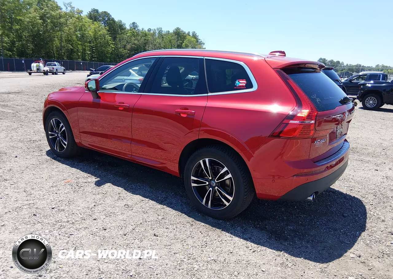2018 Volvo Xc60 T5 Momentum VIN:LYV102RK2JB109570 - 3