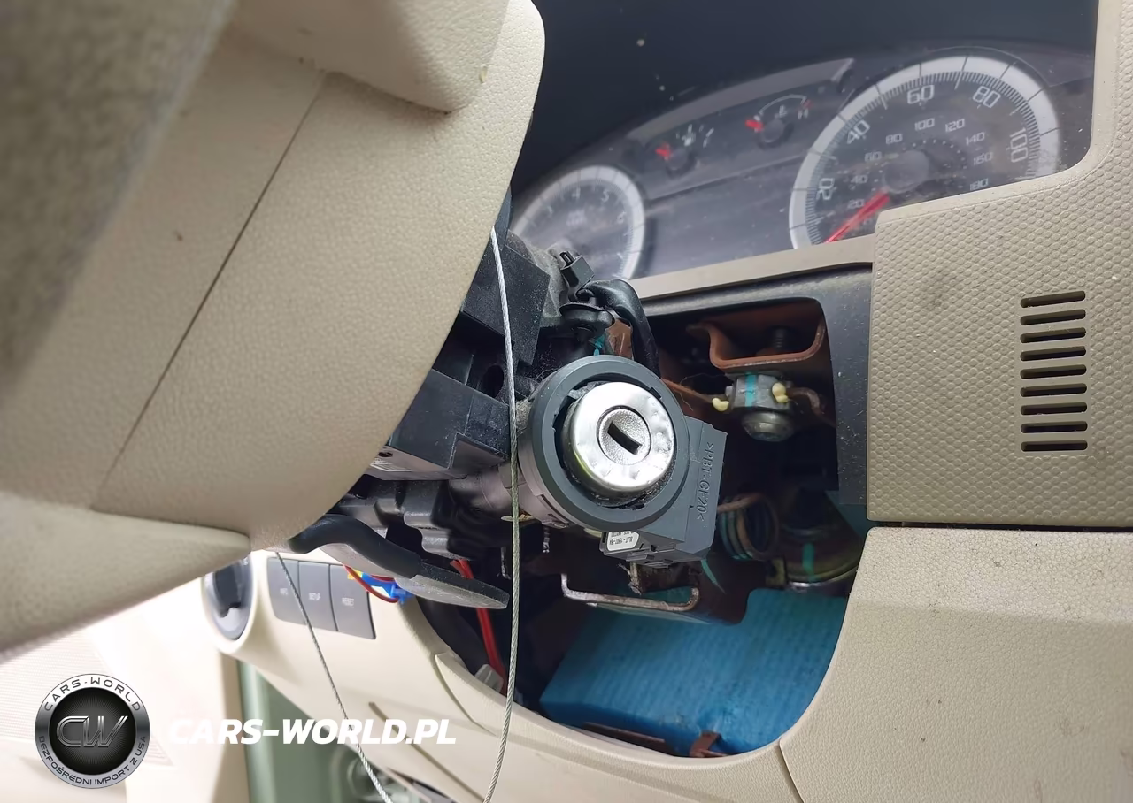 2008 Ford Escape Xlt VIN:1FMCU03Z98KB91263 - 19