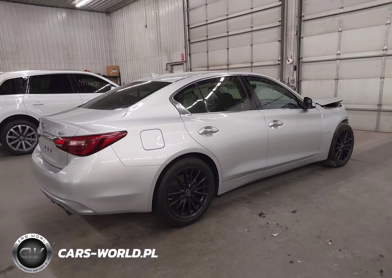 2019 Infiniti Q50 3.0T Luxe VIN:JN1EV7AR8KM554978 - 4