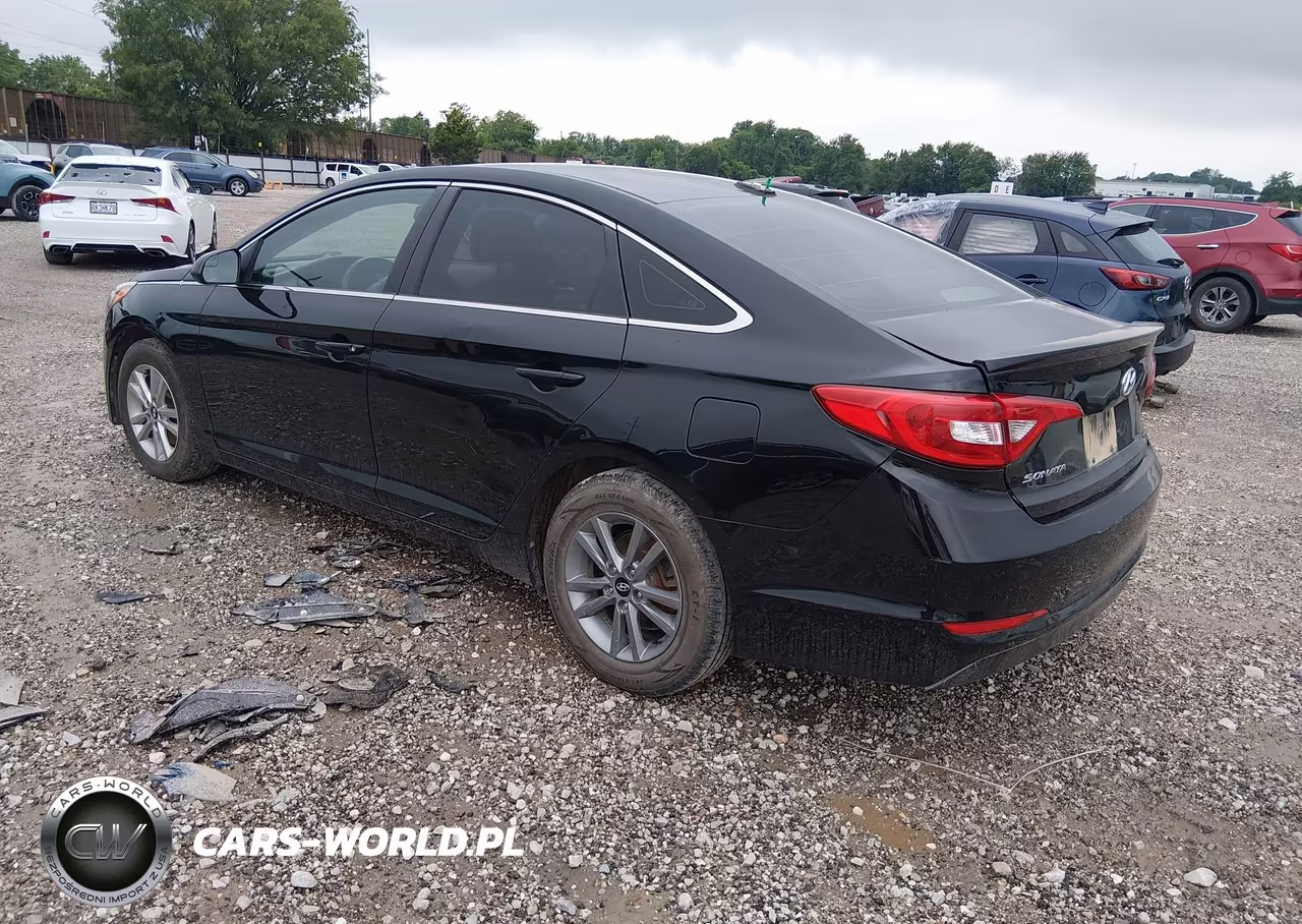 2016 Hyundai Sonata Se VIN:5NPE24AF4GH421131 - 3