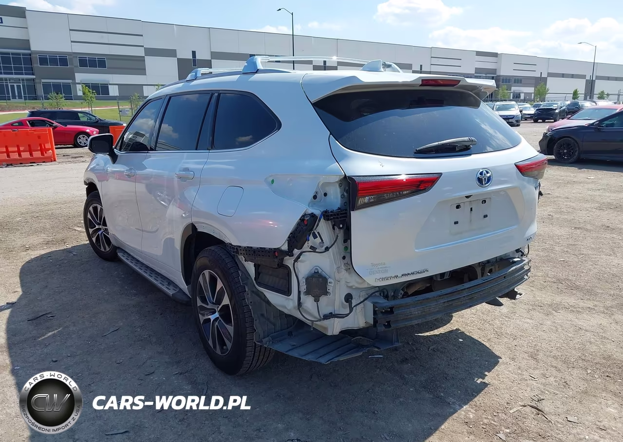 2022 Toyota Highlander Hybrid Xle VIN:5TDGARAH8NS514901 - 3