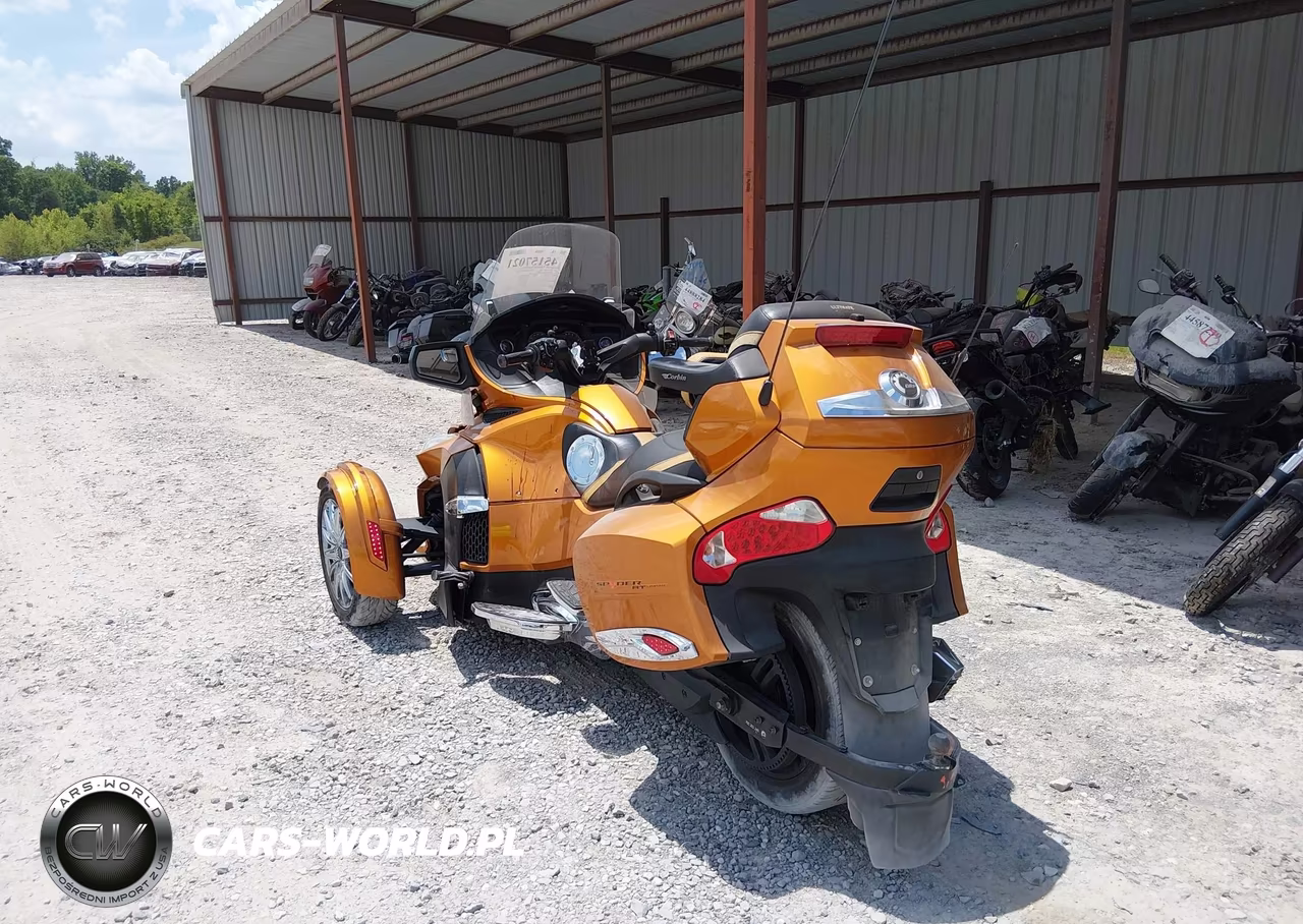 2014 Can-Am Spyder Roadster Rt-Rts-Rt Limited VIN:2BXNBDD14EV001022 - 3