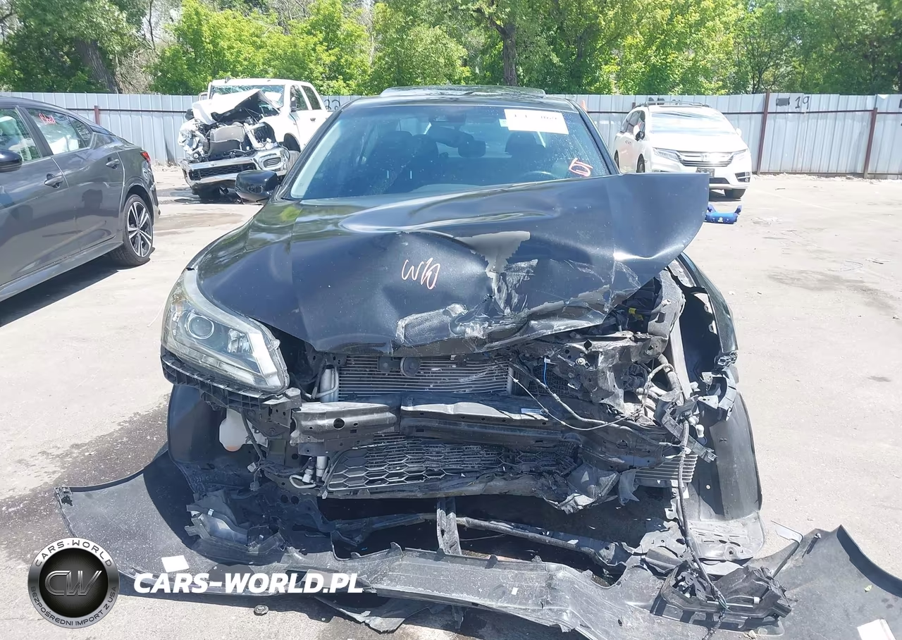 2015 Honda Accord Hybrid Touring VIN:1HGCR6F70FA006699 - 12