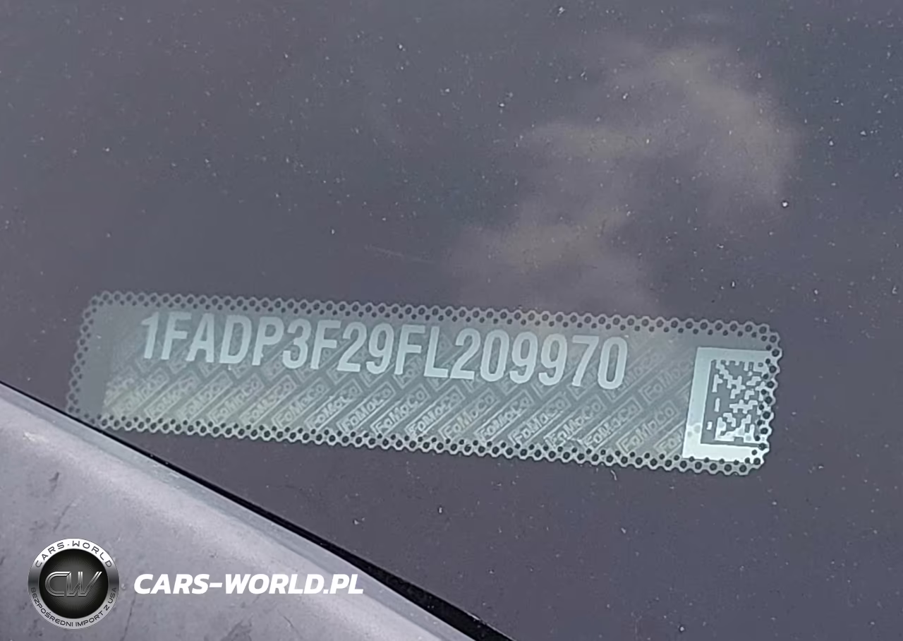 2015 Ford Focus Se VIN:1FADP3F29FL209970 - 9