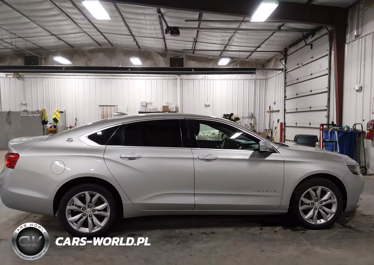 2018 Chevrolet Impala 1Lt VIN:2G1105S3XJ9133485 - 13