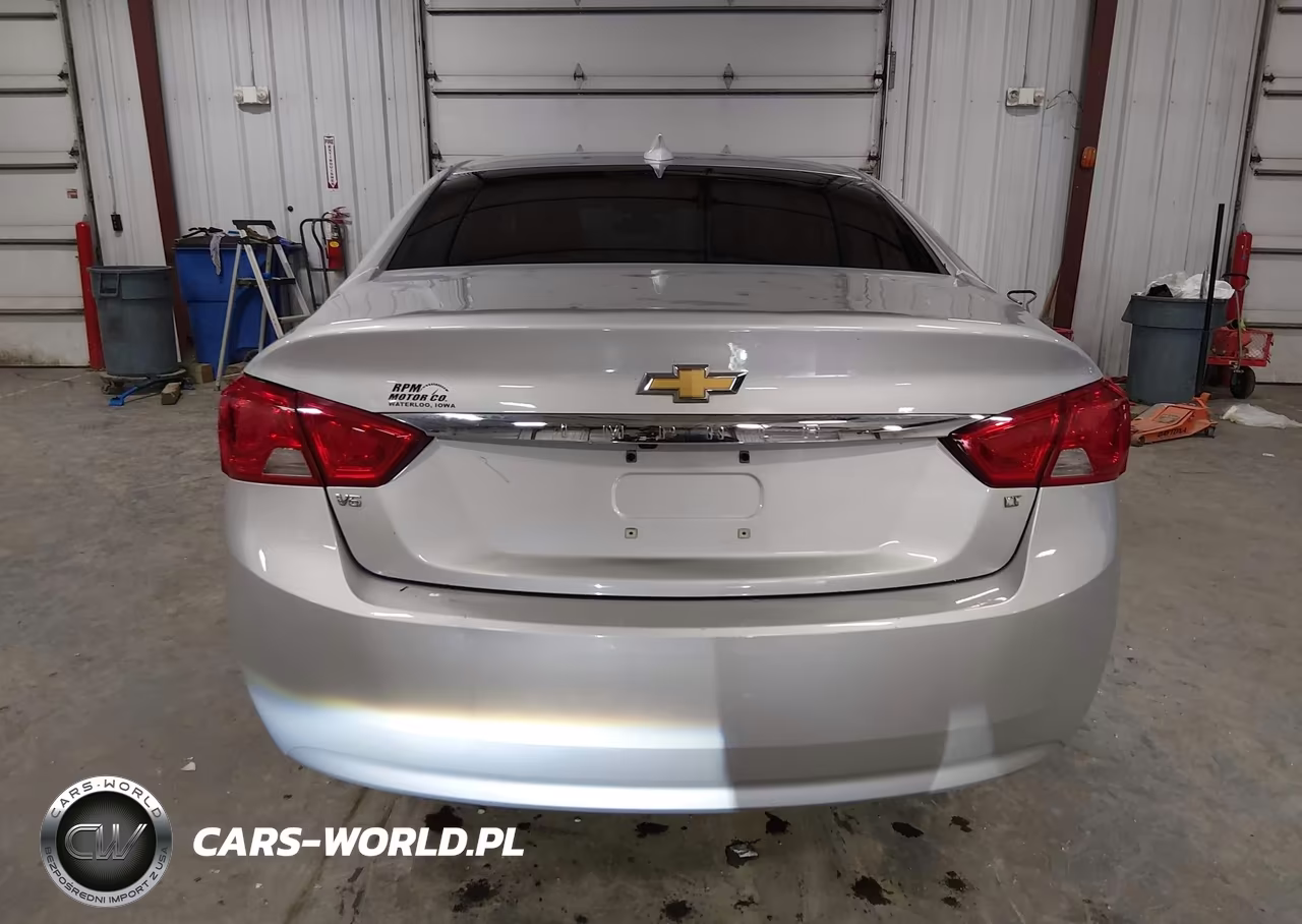 2018 Chevrolet Impala 1Lt VIN:2G1105S3XJ9133485 - 16