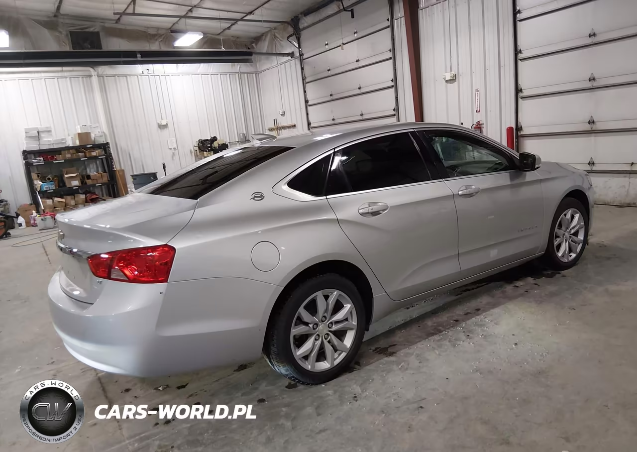 2018 Chevrolet Impala 1Lt VIN:2G1105S3XJ9133485 - 4
