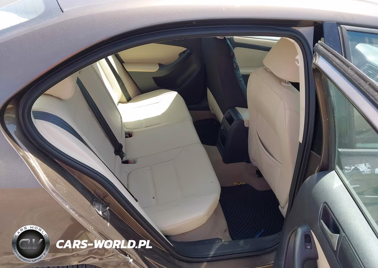 2011 Volkswagen Jetta 2.5L Se VIN:3VWDX7AJ7BM379461 - 8