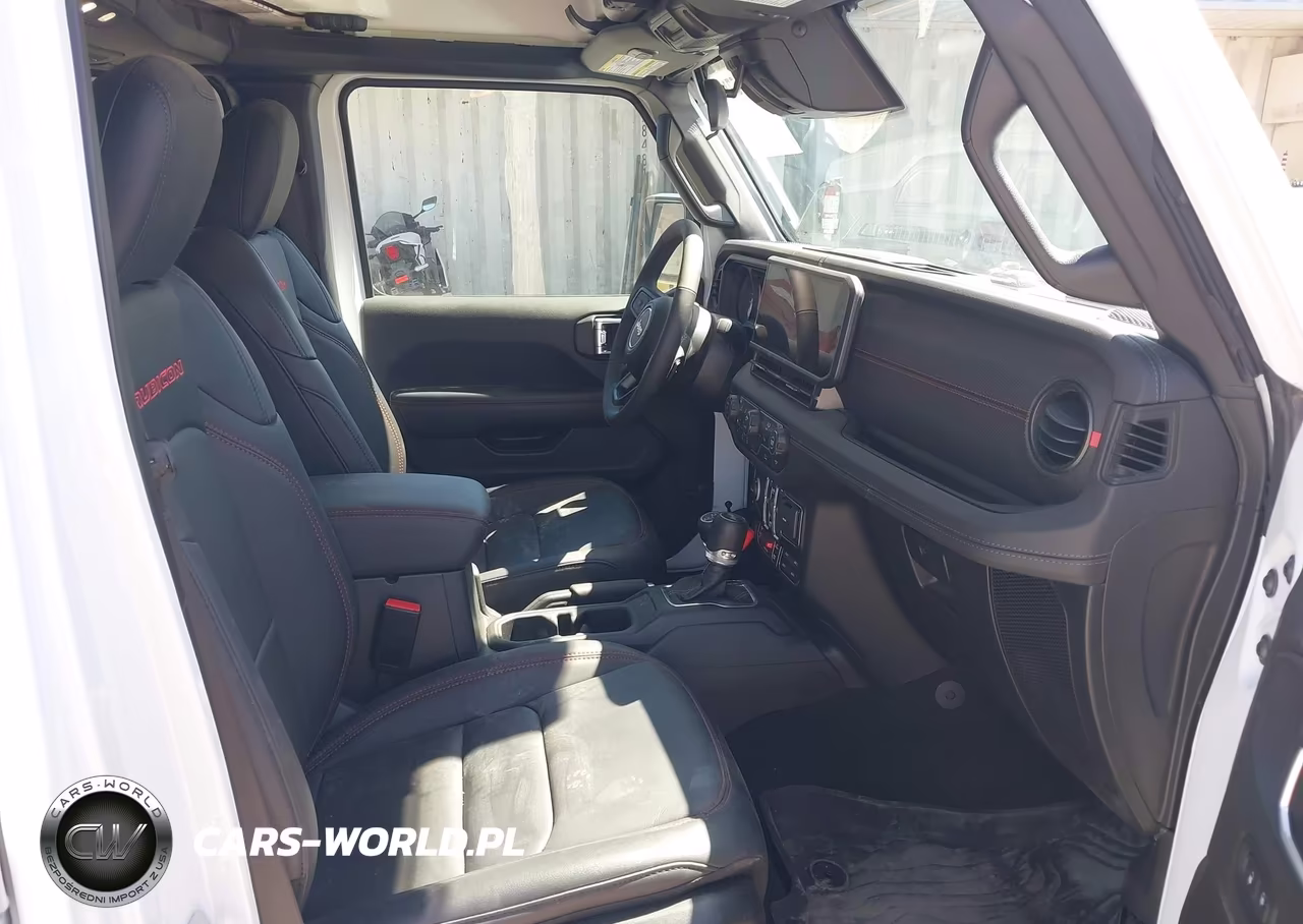 2026 Jeep Wrangler Rubicon 4X4 VIN:1C4PJXFG5TW202875 - 5