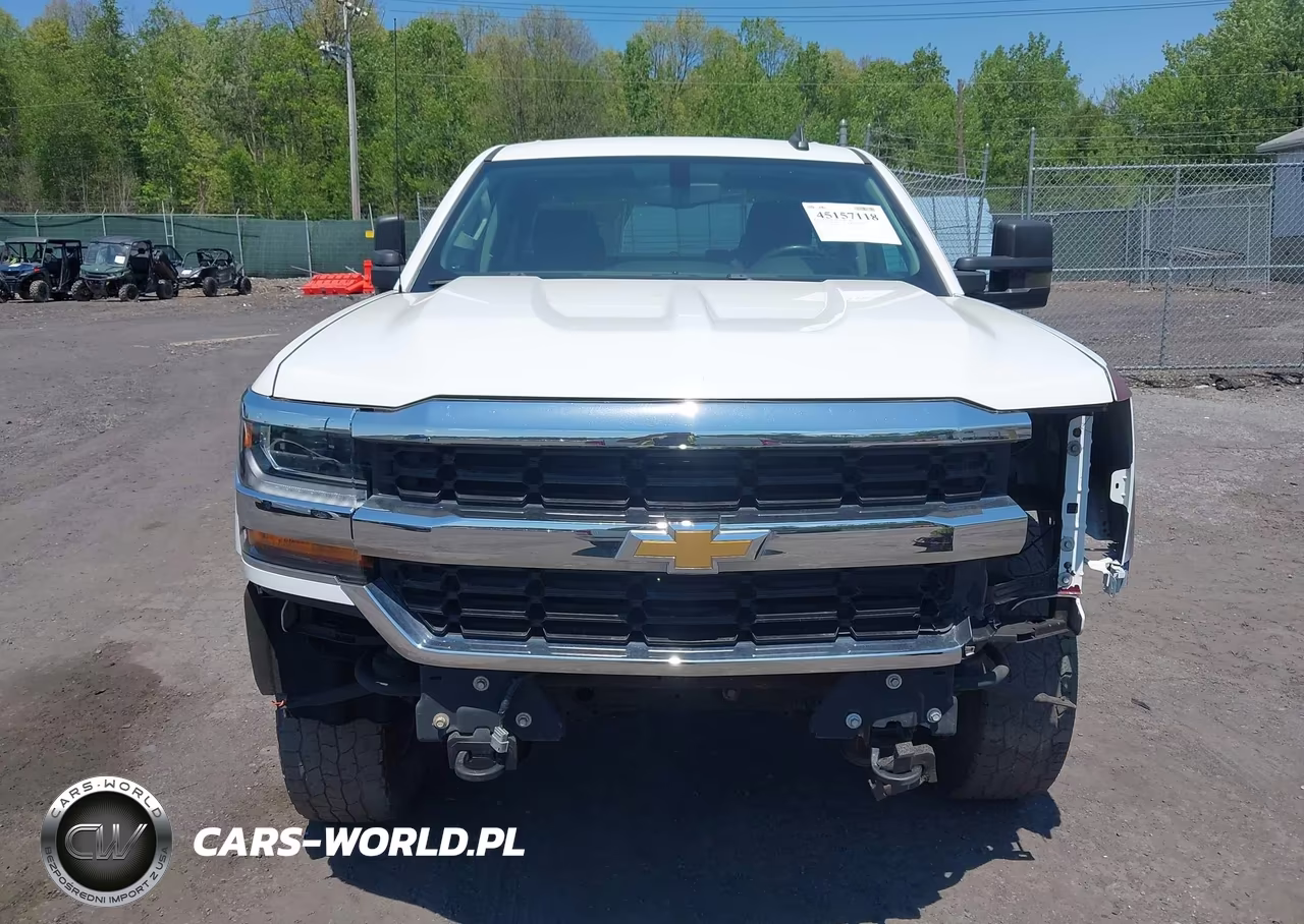 2018 Chevrolet Silverado 1500 1Lt VIN:2GCVKRECXJ1100829 - 12