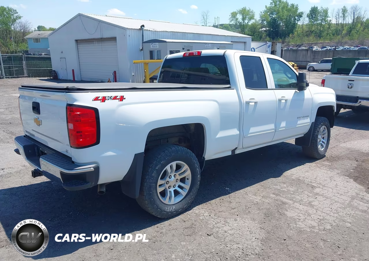 2018 Chevrolet Silverado 1500 1Lt VIN:2GCVKRECXJ1100829 - 4