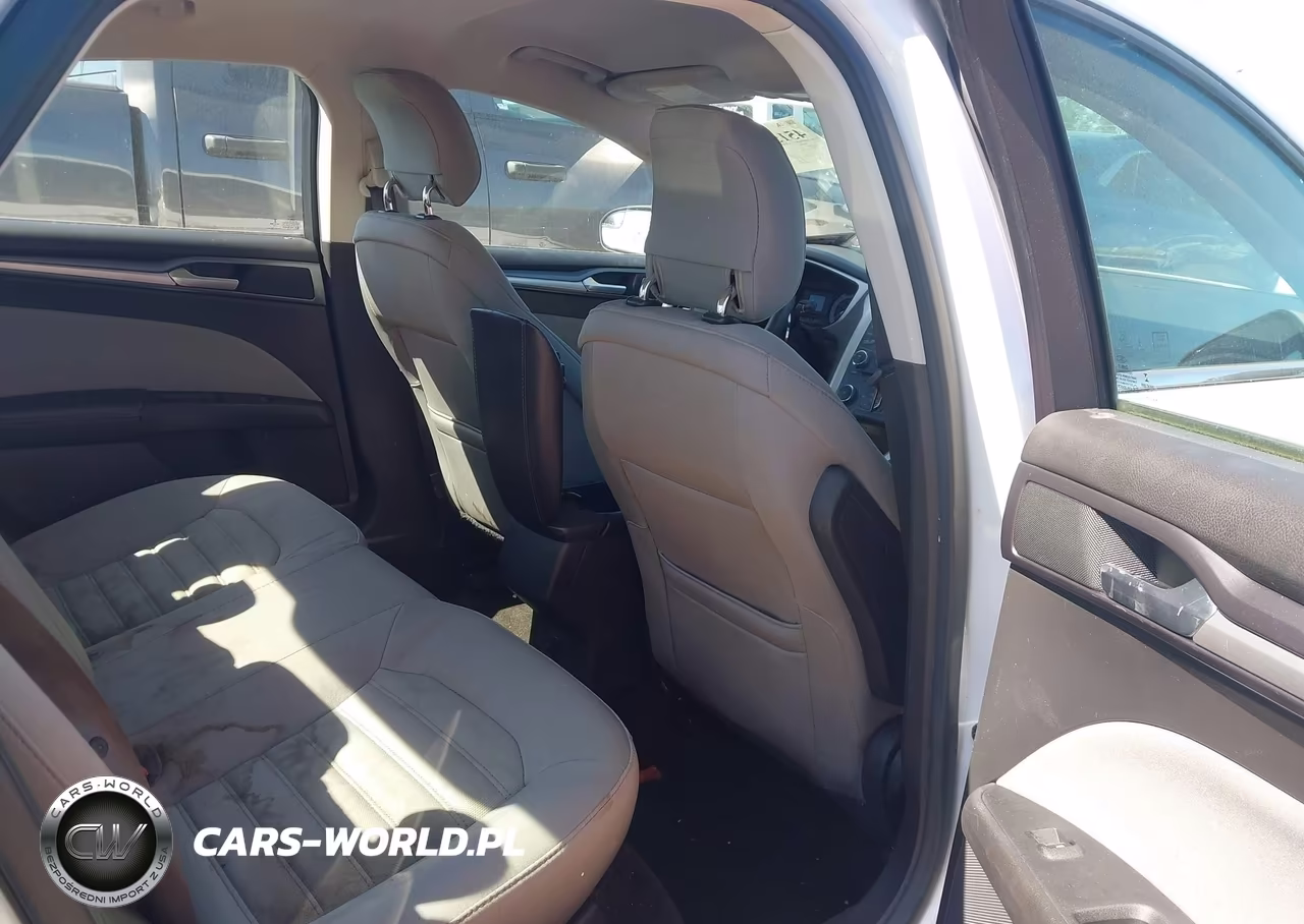 2014 Ford Fusion S VIN:3FA6P0G74ER374763 - 8