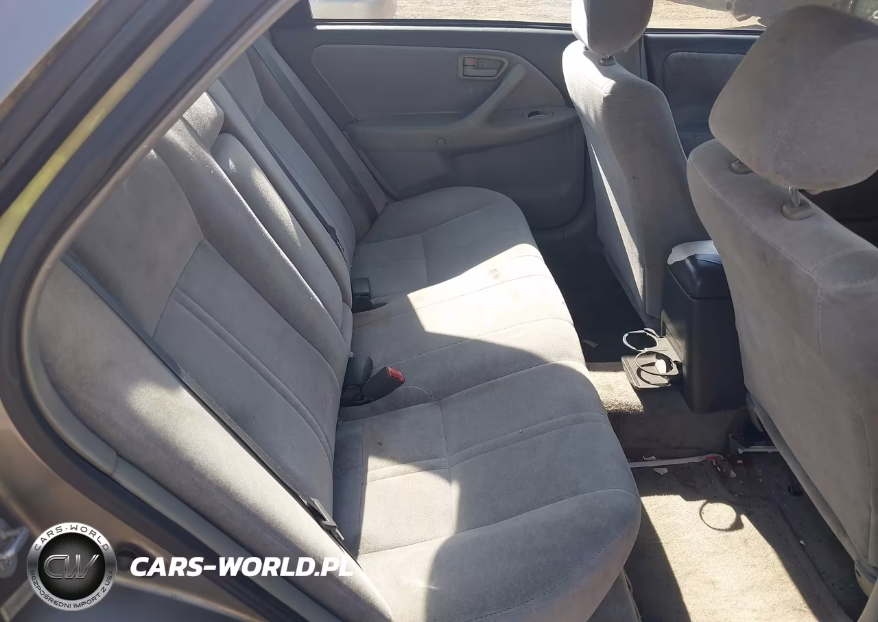 1998 Toyota Camry Le VIN:JT2BG22K1W0219694 - 8