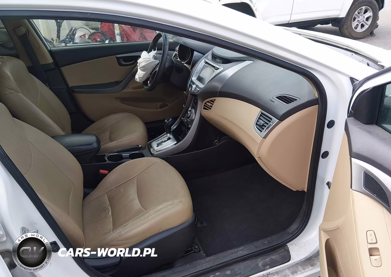 2012 Hyundai Elantra Limited VIN:5NPDH4AE3CH142314 - 5