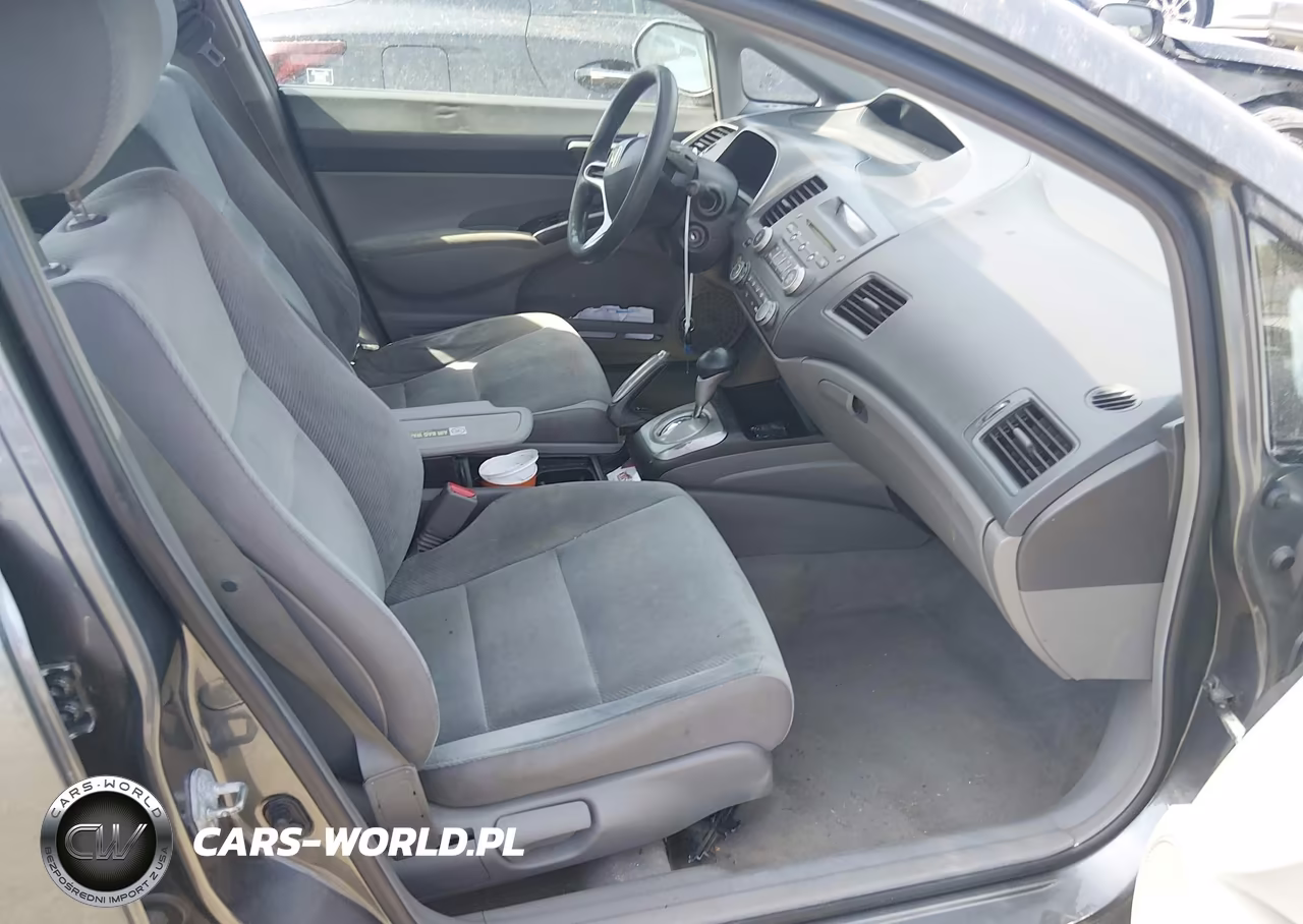 2010 Honda Civic Lx VIN:2HGFA1F58AH323677 - 5