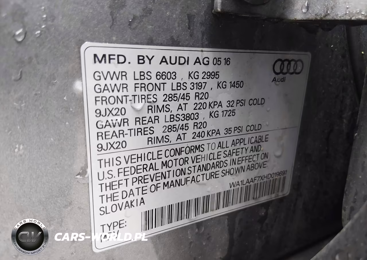 2017 Audi Q7 3.0T Premium VIN:WA1LAAF7XHD019691 - 9