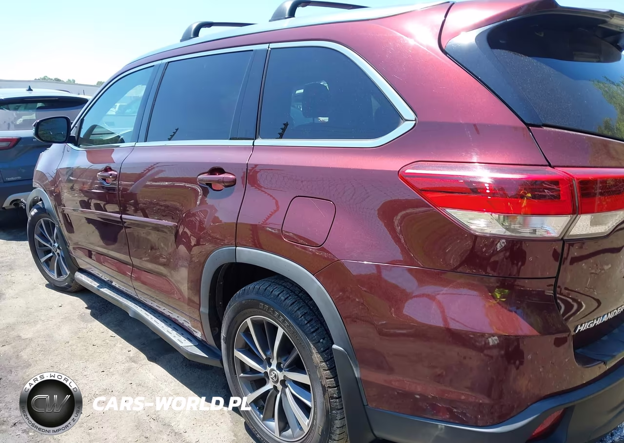 2017 Toyota Highlander Xle VIN:5TDJZRFH5HS375144 - 15