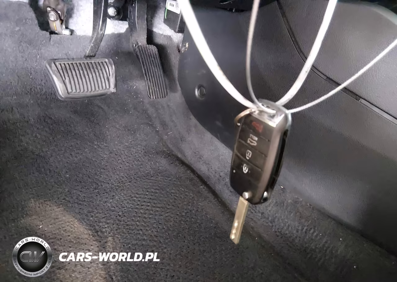 2020 Kia Rio S VIN:3KPA24AD1LE329793 - 11