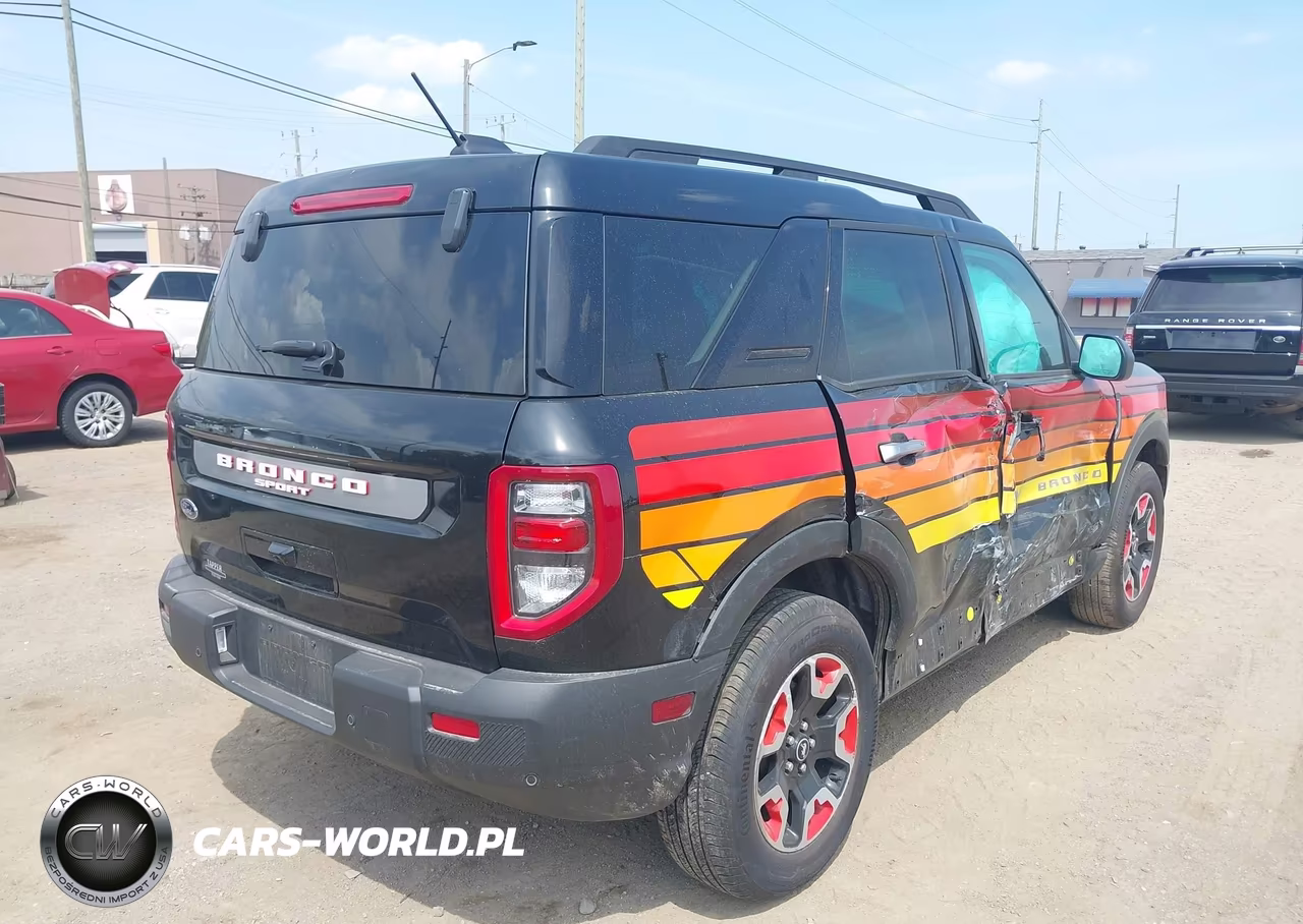 2025 Ford Bronco Sport Free Wheeling VIN:3FMCR9KN1SRE83156 - 4