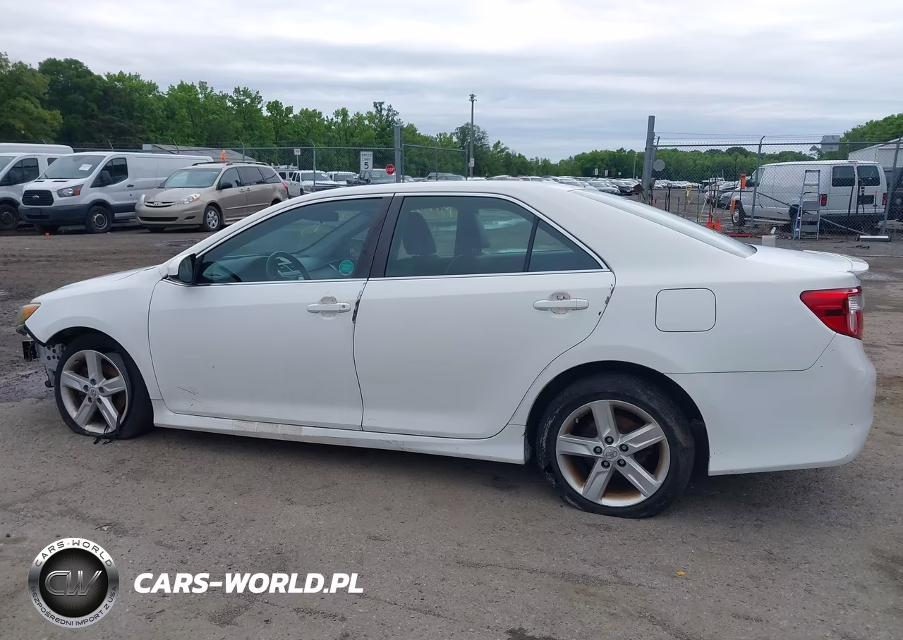 2012 Toyota Camry Se VIN:4T1BF1FK4CU617321 - 15