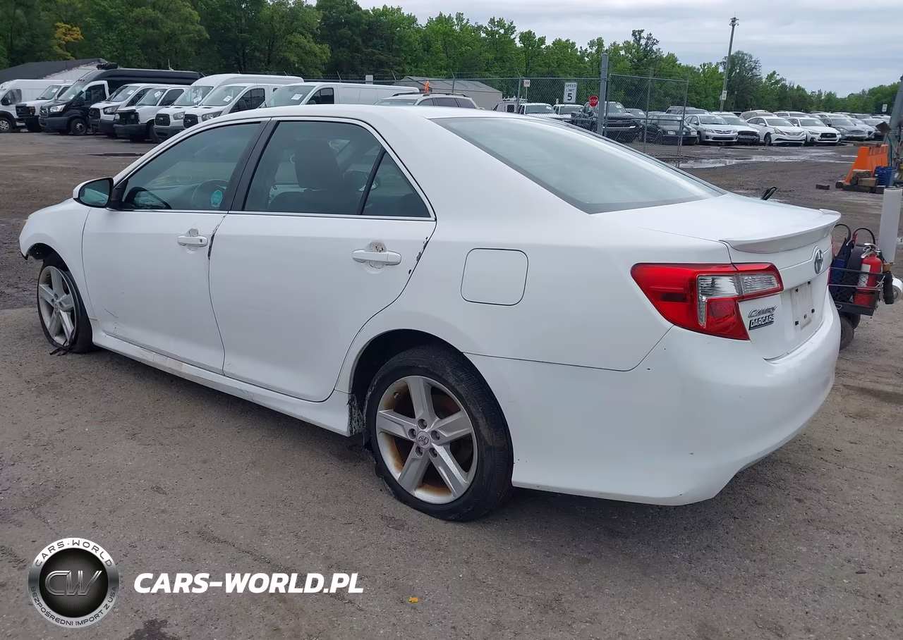 2012 Toyota Camry Se VIN:4T1BF1FK4CU617321 - 3