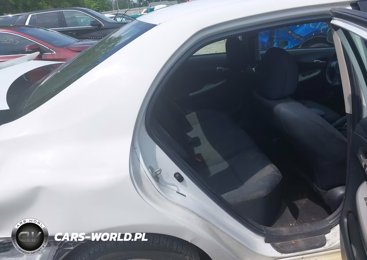 2010 Toyota Corolla S VIN:2T1BU4EE6AC451420 - 8