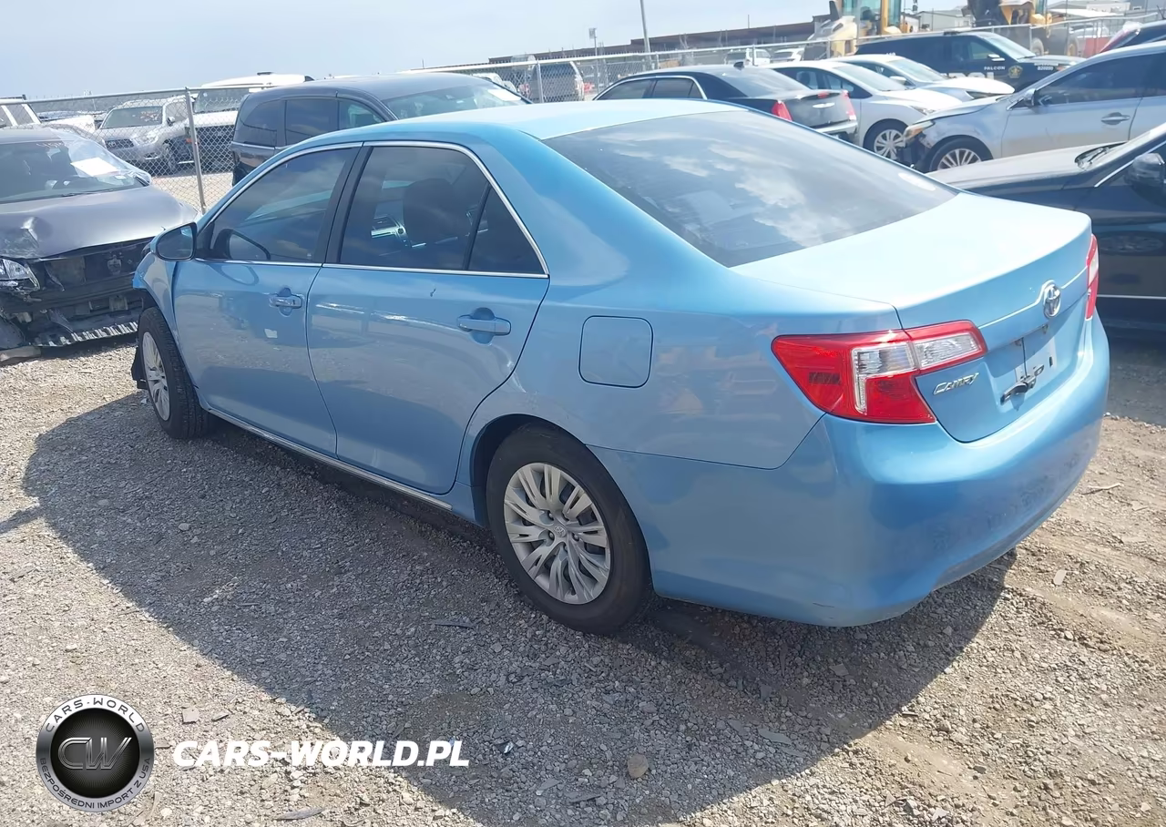2012 Toyota Camry Le VIN:4T4BF1FK0CR168368 - 3