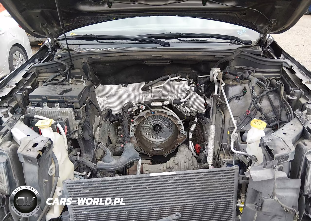 2019 Jeep Grand Cherokee Srt 4X4 VIN:1C4RJFDJ5KC715139 - 10