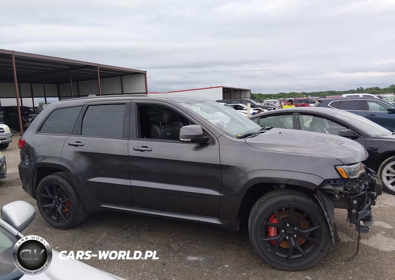 2019 Jeep Grand Cherokee Srt 4X4 VIN:1C4RJFDJ5KC715139 - 13