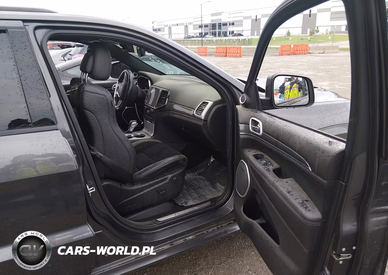 2019 Jeep Grand Cherokee Srt 4X4 VIN:1C4RJFDJ5KC715139 - 5