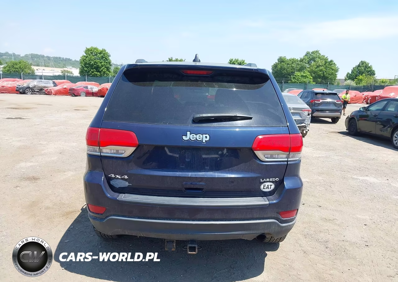 2015 Jeep Grand Cherokee Laredo VIN:1C4RJFAG2FC158463 - 16