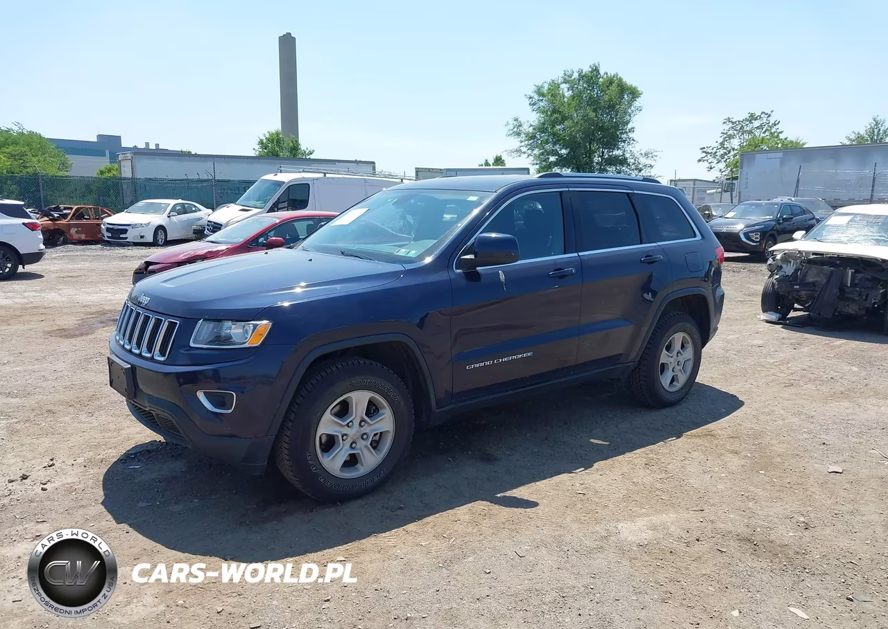 2015 Jeep Grand Cherokee Laredo VIN:1C4RJFAG2FC158463 - 2