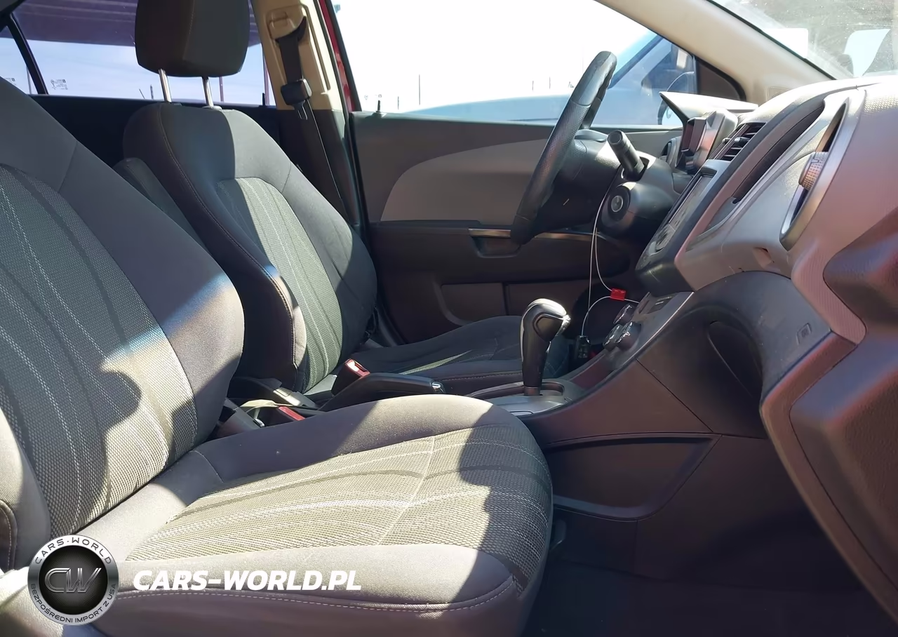 2013 Chevrolet Sonic VIN:1G1JC5SH0D4192992 - 5