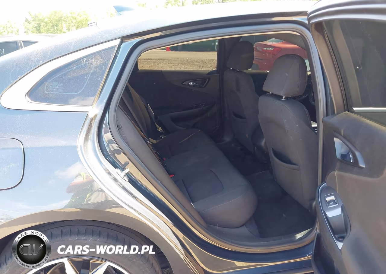 2021 Chevrolet Malibu Fwd Rs VIN:1G1ZG5ST0MF063909 - 8