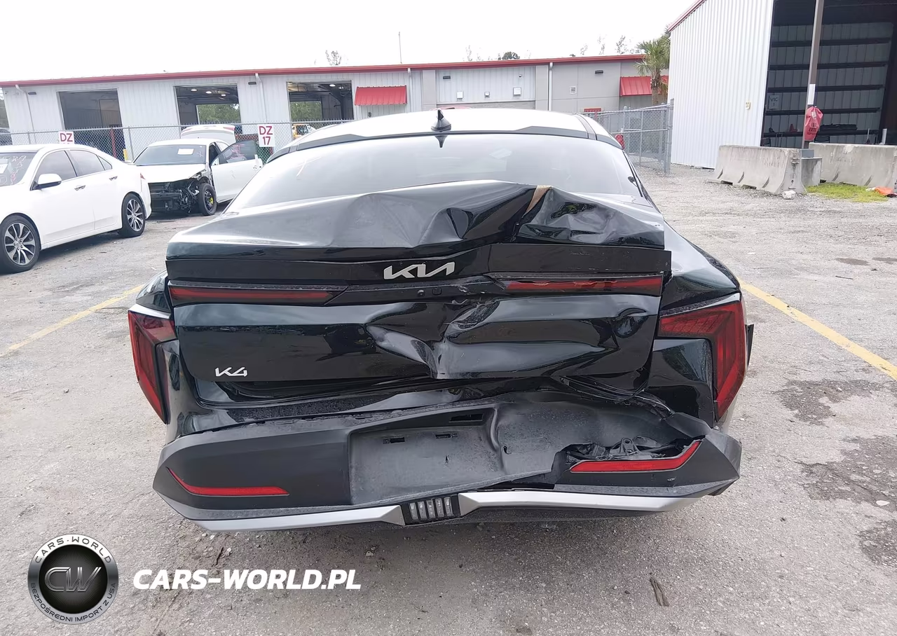 2025 Kia K4 Lxs VIN:3KPFT4DE7SE186712 - 16