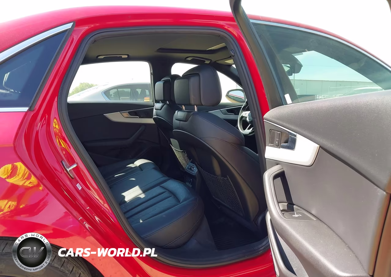 2017 Audi A4 2.0T Premium VIN:WAUPNAF40HN068603 - 8