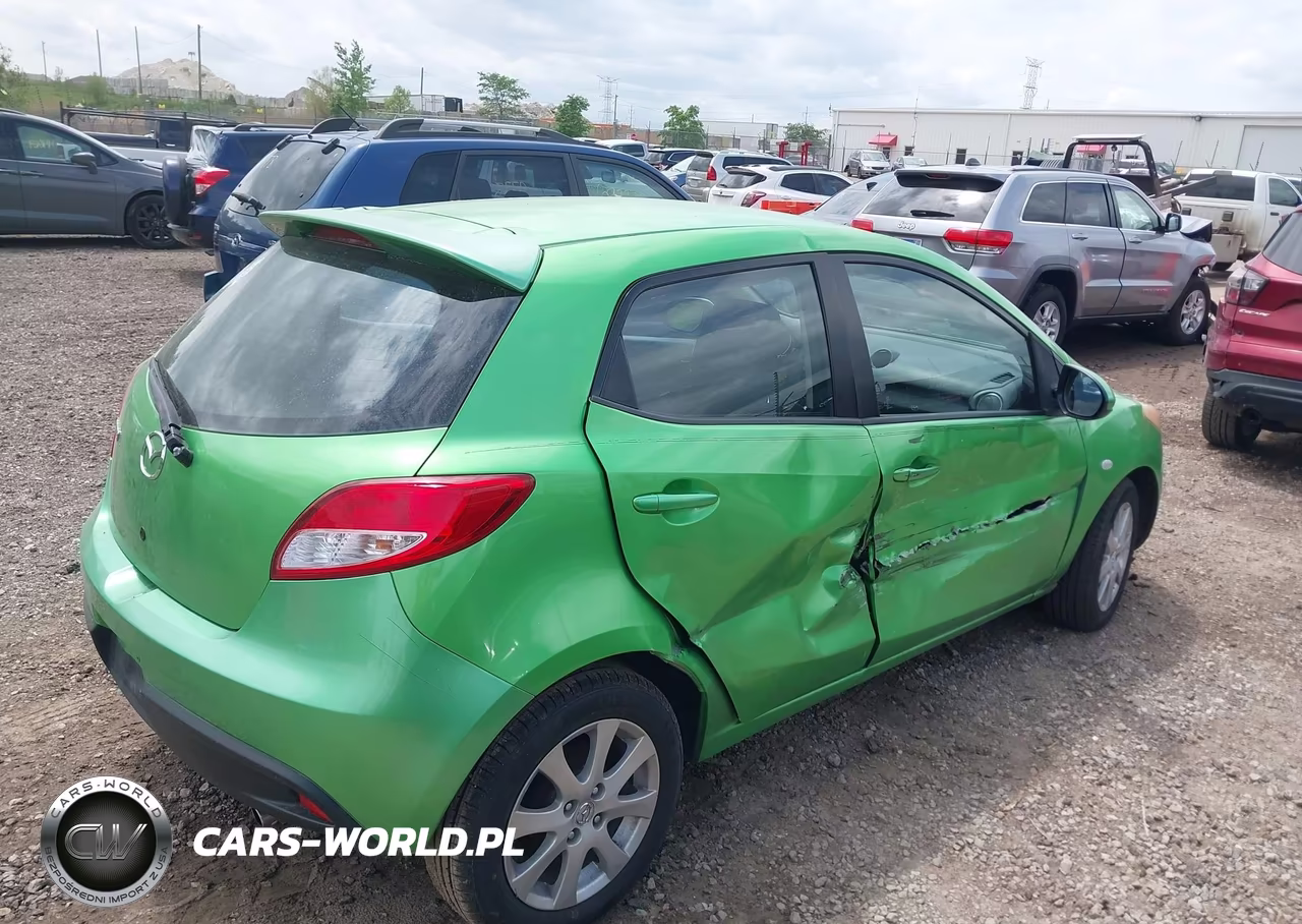 2011 Mazda Mazda2 Touring VIN:JM1DE1HY9B0122796 - 4