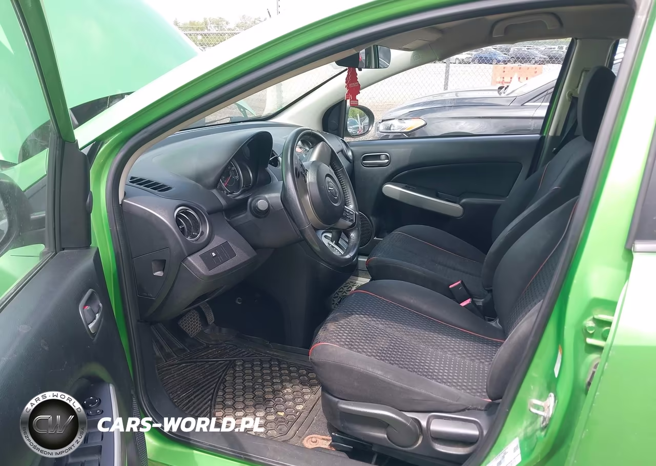 2011 Mazda Mazda2 Touring VIN:JM1DE1HY9B0122796 - 5
