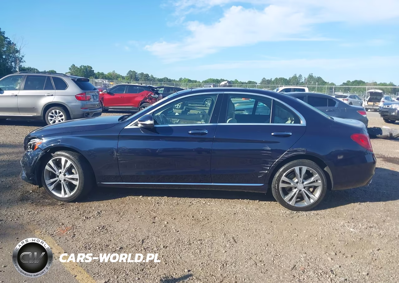 2015 Mercedes-Benz C 300 4Matic VIN:55SWF4KB1FU038117 - 15