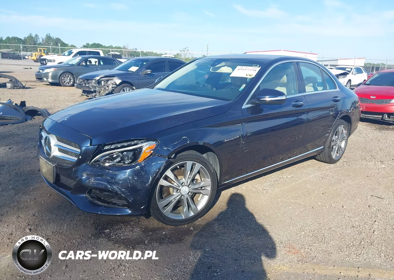 2015 Mercedes-Benz C 300 4Matic VIN:55SWF4KB1FU038117 - 2