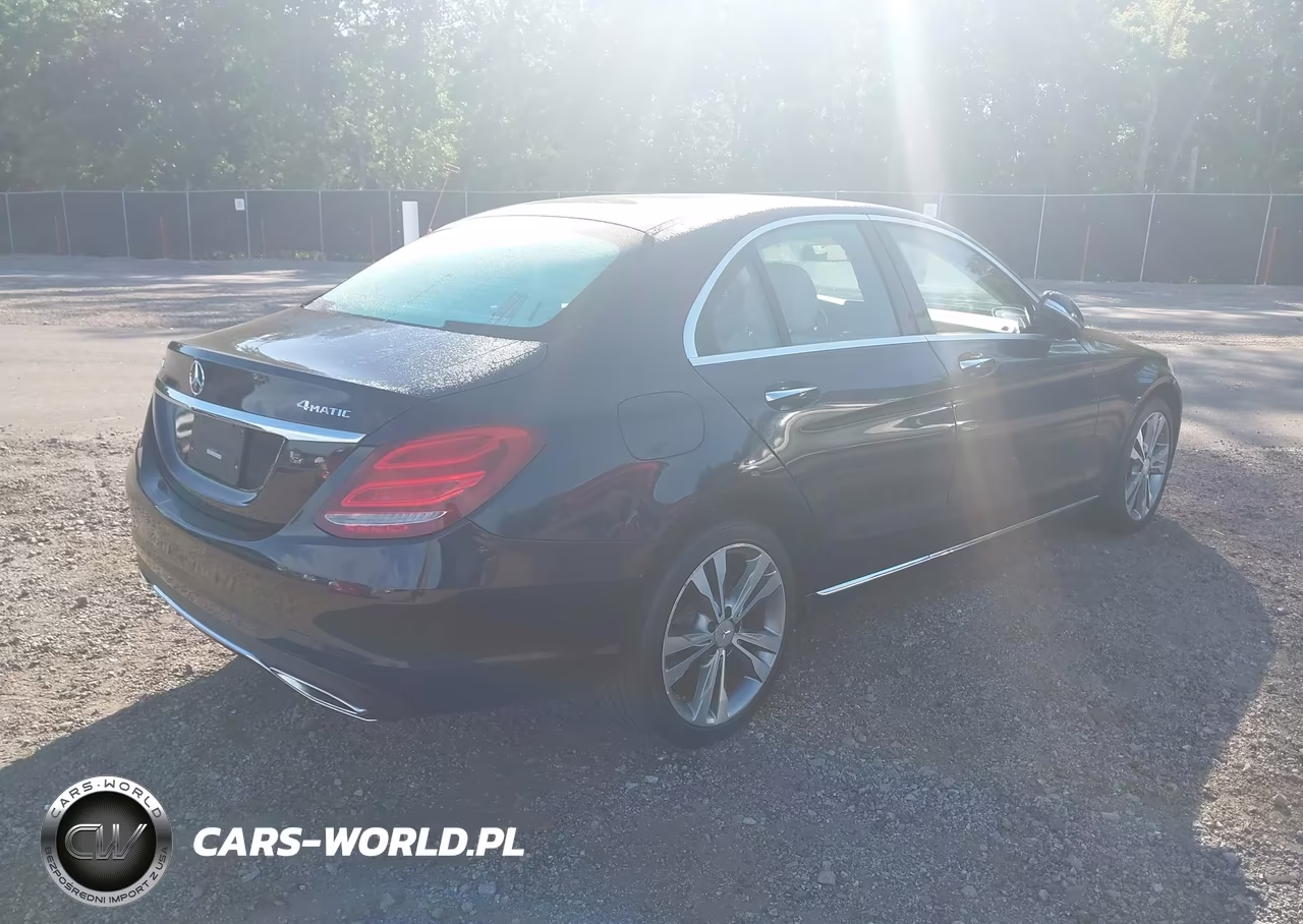 2015 Mercedes-Benz C 300 4Matic VIN:55SWF4KB1FU038117 - 4