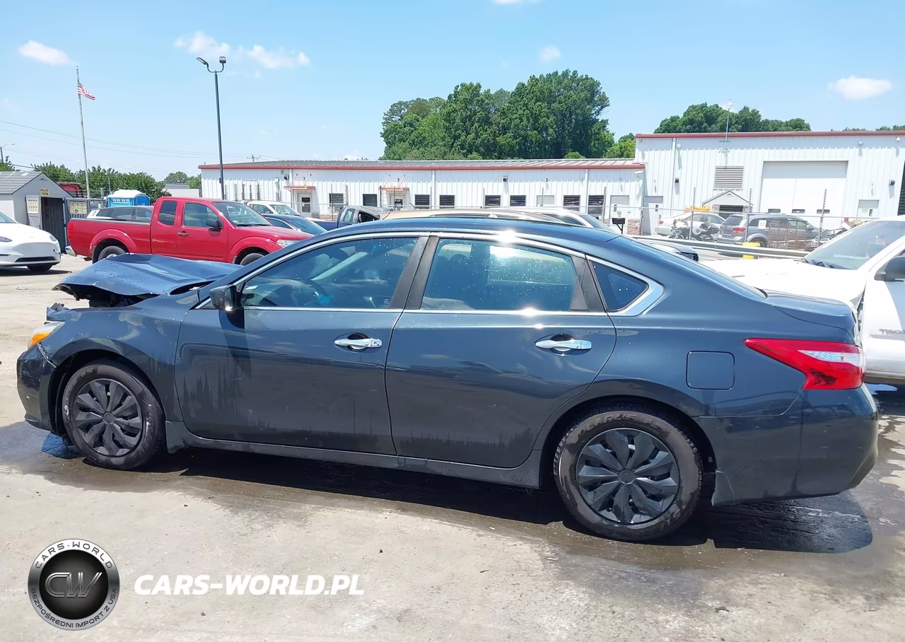 2017 Nissan Altima 2.5 S VIN:1N4AL3AP3HC274172 - 14