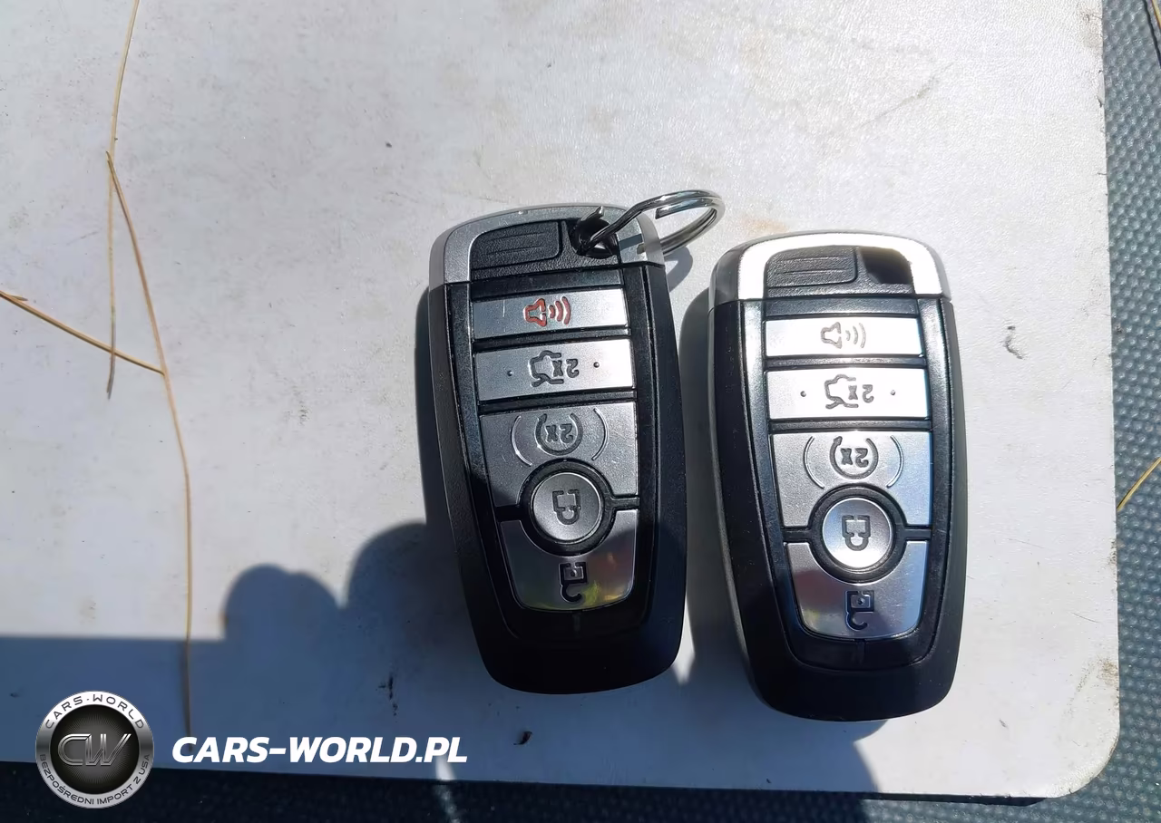 2020 Ford Fusion Hybrid Sel VIN:3FA6P0MU9LR257865 - 11