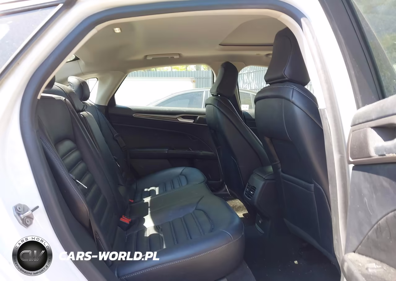 2020 Ford Fusion Hybrid Sel VIN:3FA6P0MU9LR257865 - 8